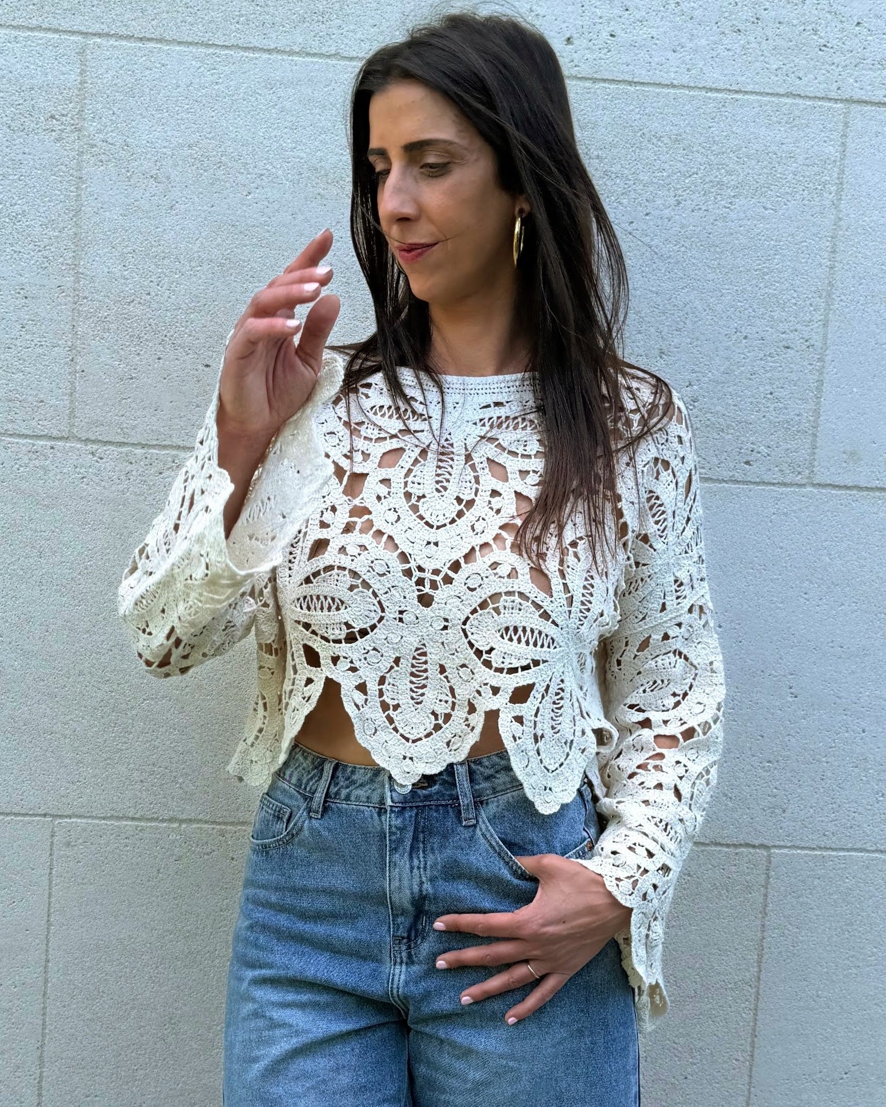 TOP ILYANA